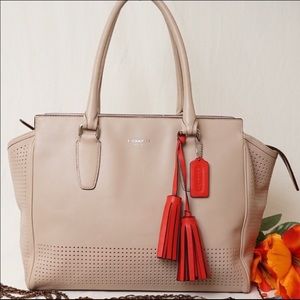 Coach Legacy Carryall Nude Blush Pink Leather Bag